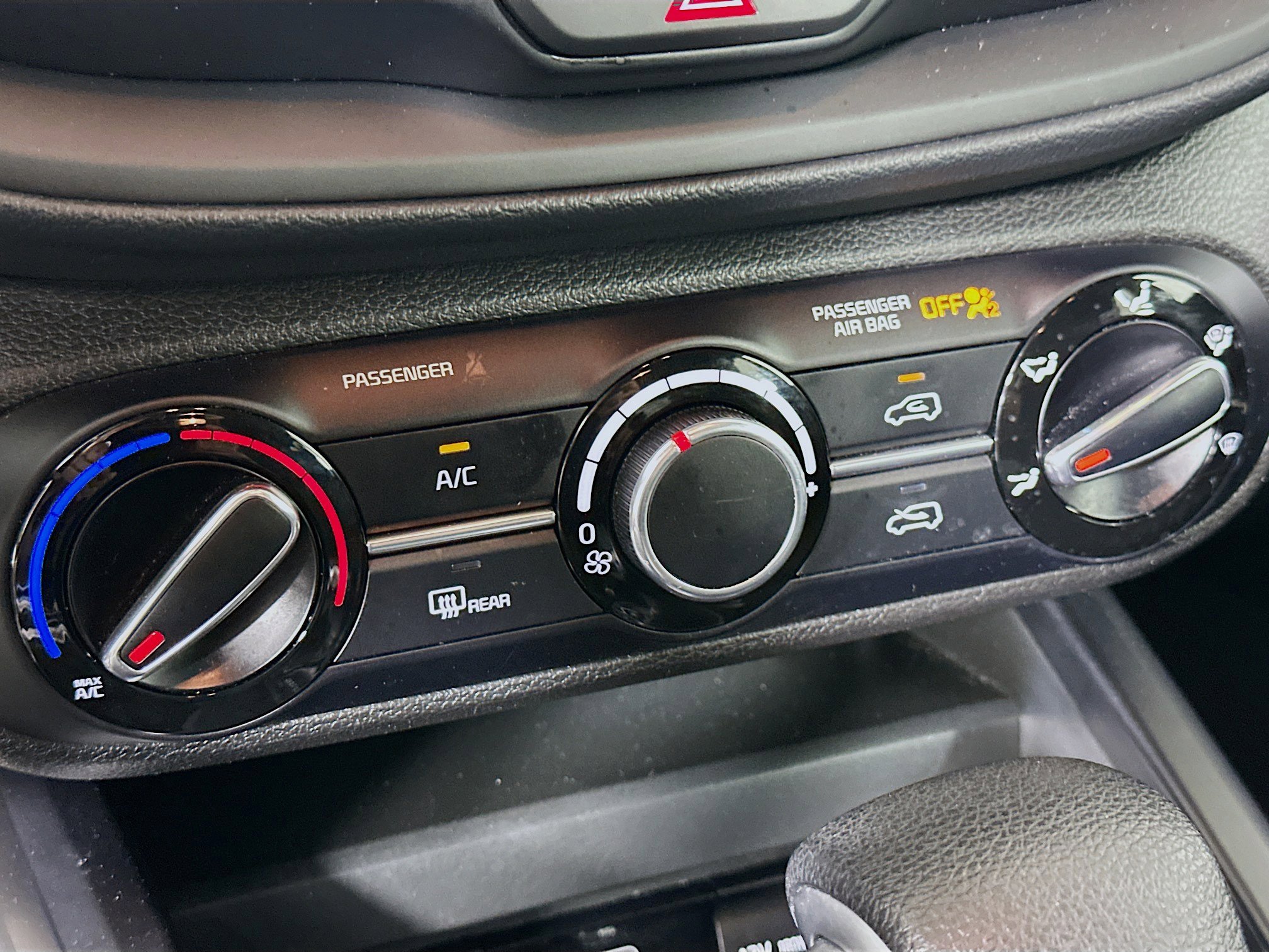 Used 2024 Kia Soul LX w/ Option Group 015 image 23