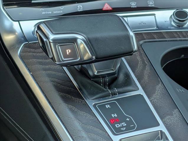 Used 2020 Audi A6 2.0T Premium Plus w/ Premium Plus Package AWD/4WD image 15