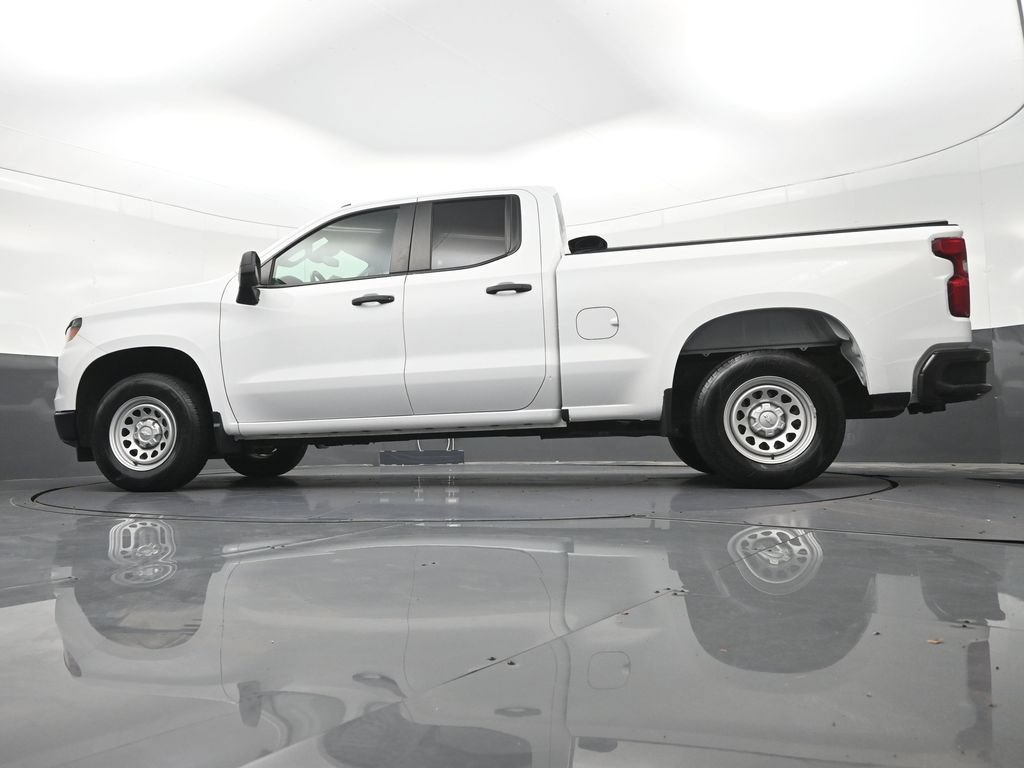 Used 2024 Chevrolet Silverado 1500 W/T w/ WT Value Package RWD image 28