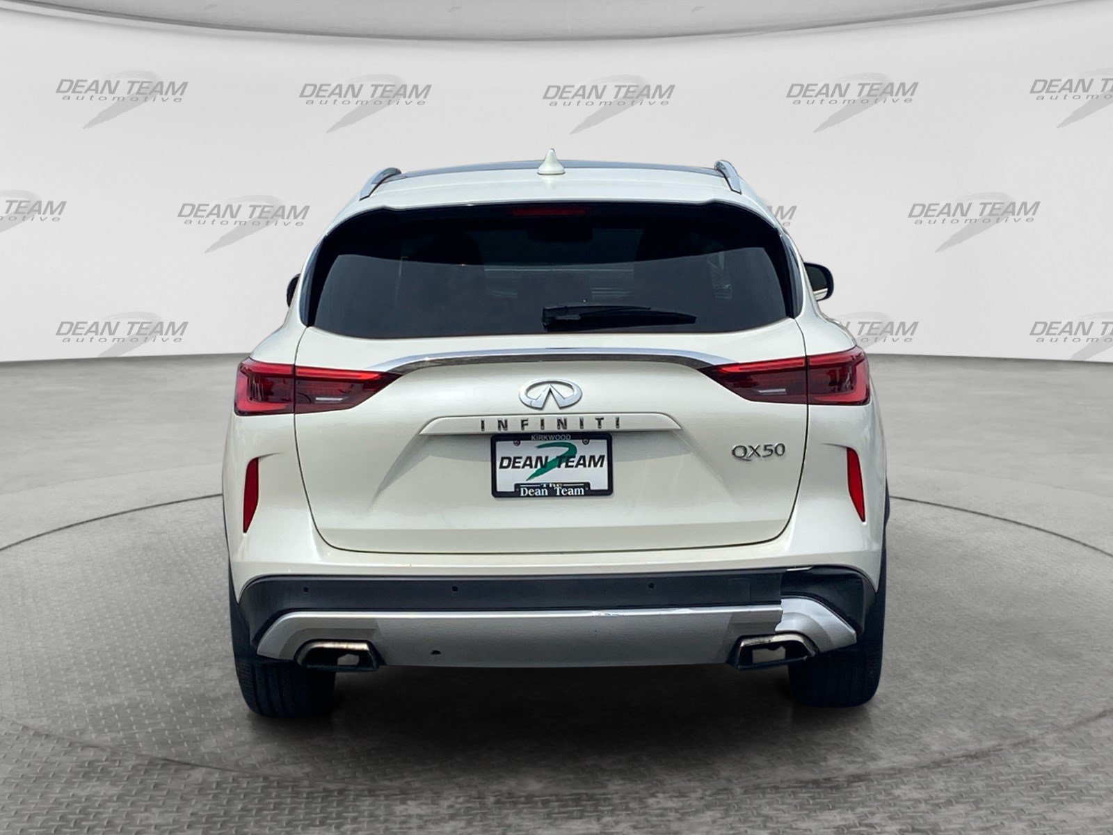 Used 2019 INFINITI QX50 Essential w/ Premium Audio Package FWD image 7