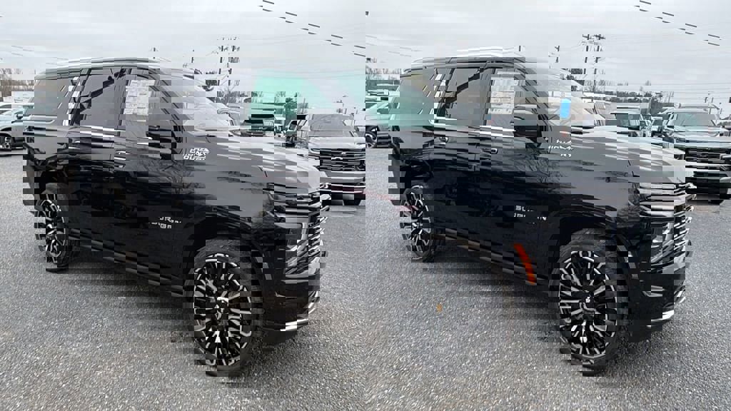 New 2026 Chevrolet Suburban High Country image 3