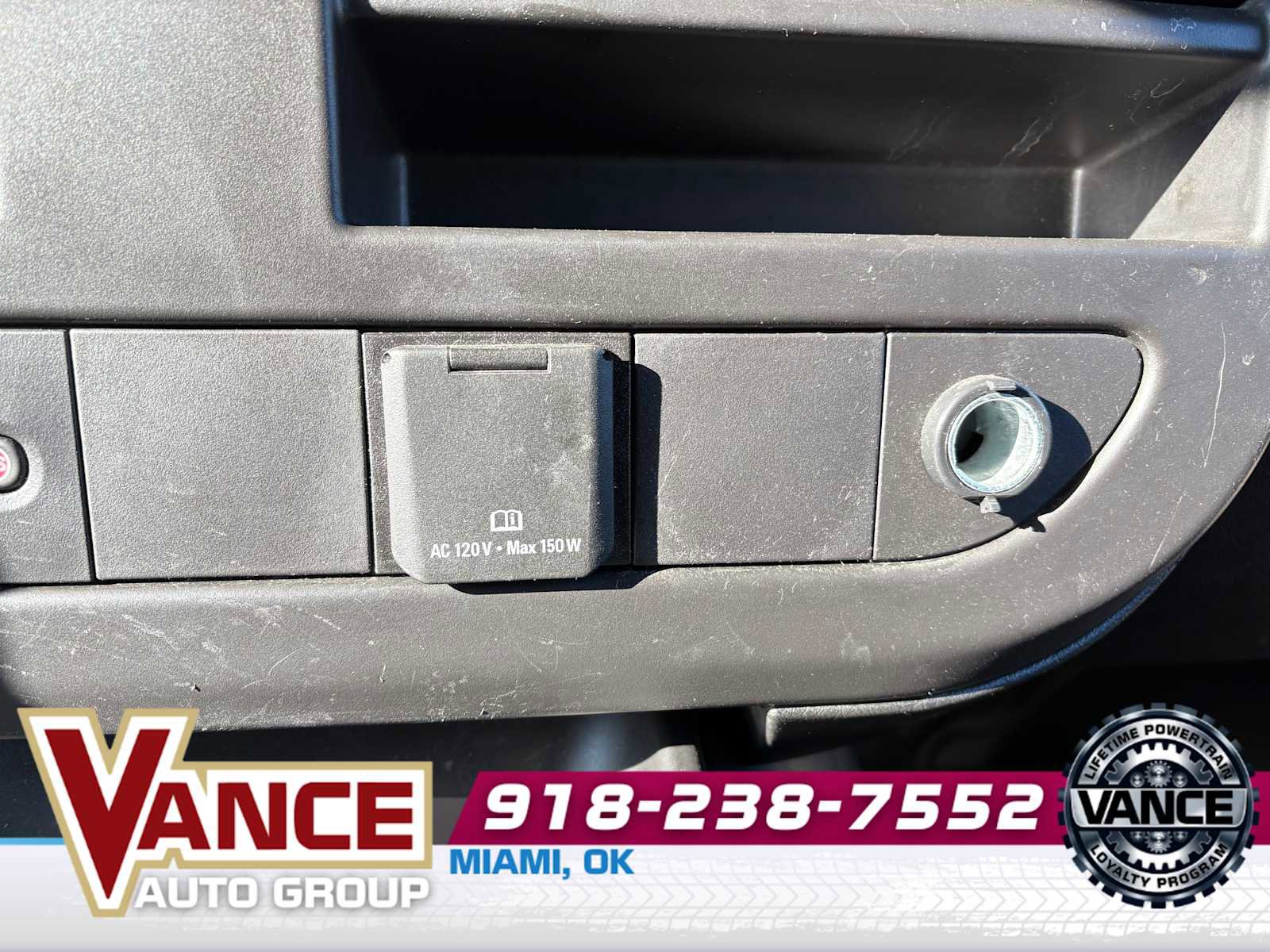 Used 2020 Chevrolet Express 2500 w/ Driver Convenience Package image 23