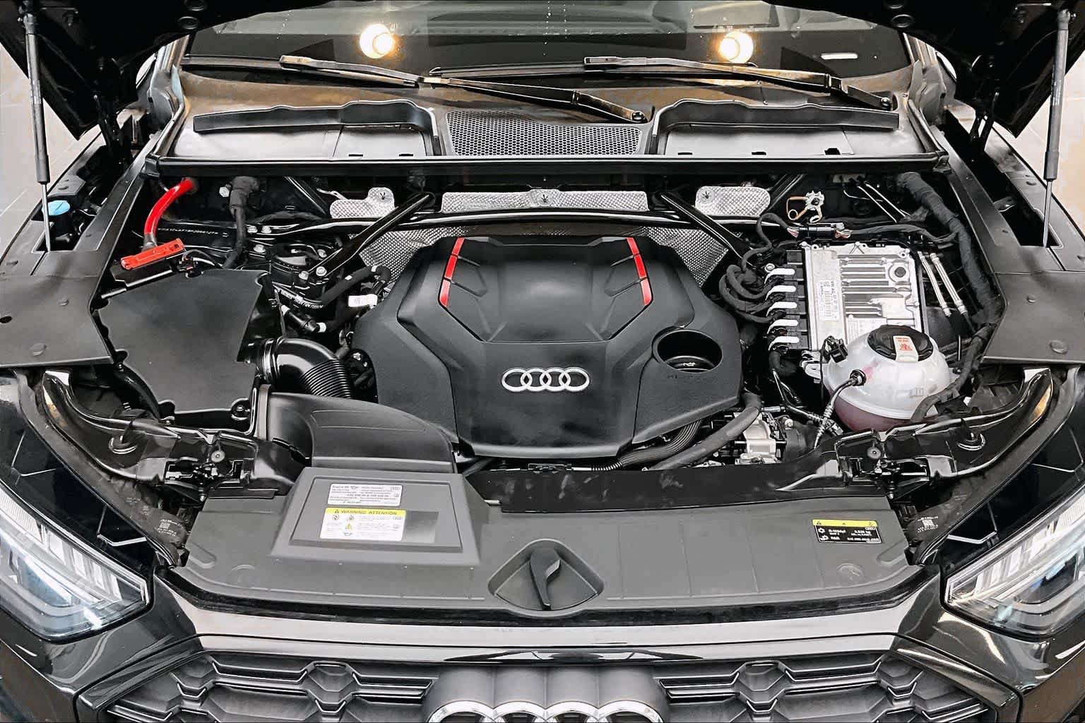 Certified 2023 Audi SQ5 Prestige w/ Prestige Package AWD/4WD image 29