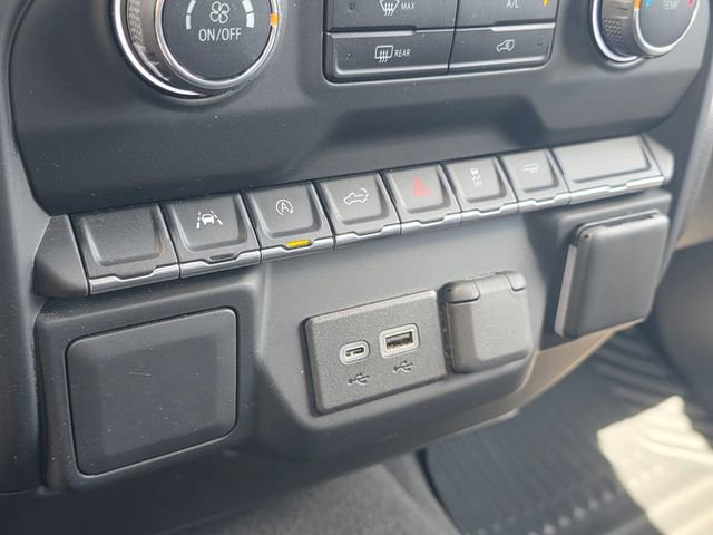 Certified 2023 Chevrolet Silverado 1500 Custom image 27