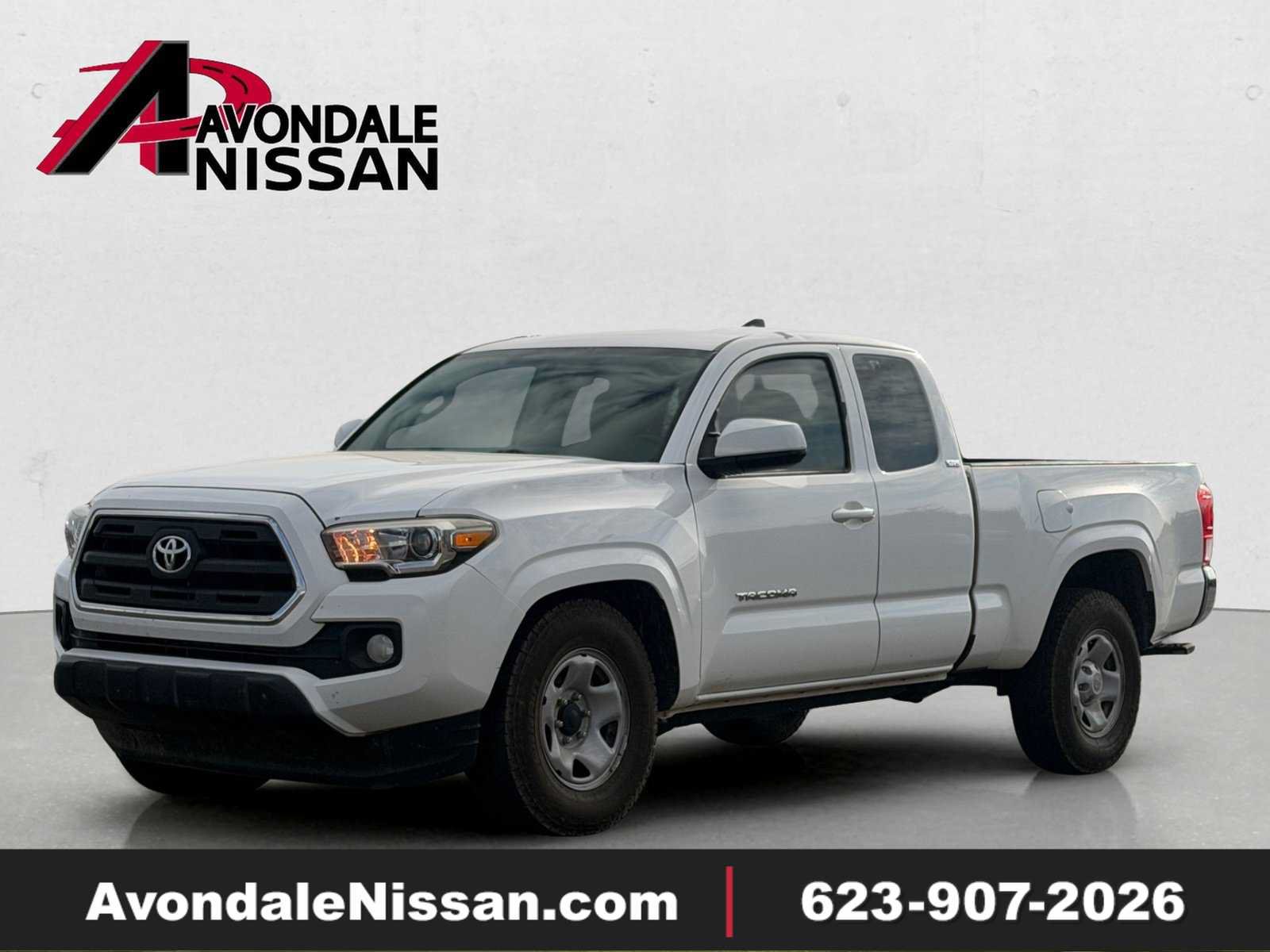 Used 2016 Toyota Tacoma SR5 w/ Towing Package AWD/4WD image 1