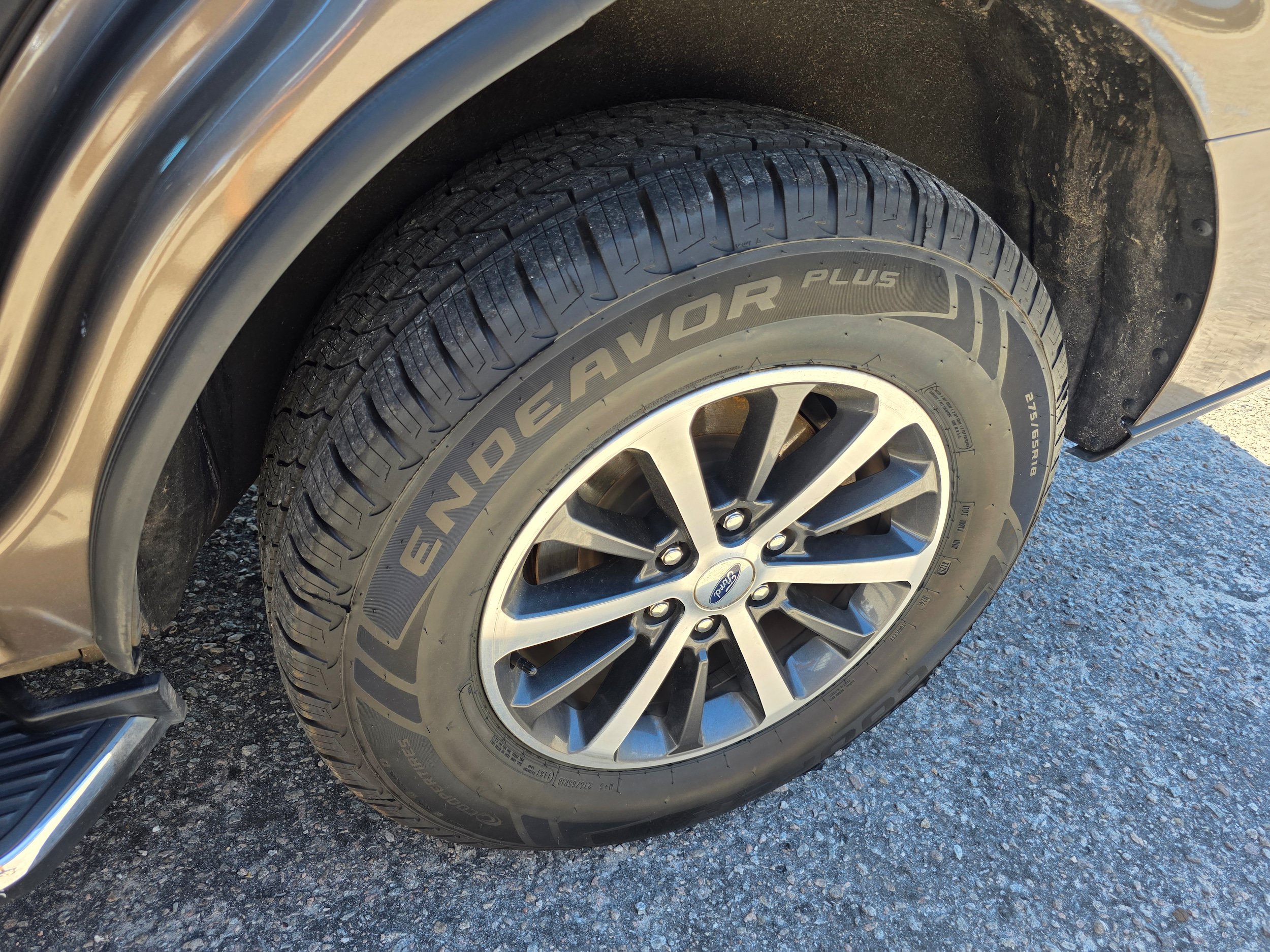 Used 2019 Ford Expedition XLT w/ Equipment Group 202A RWD image 15