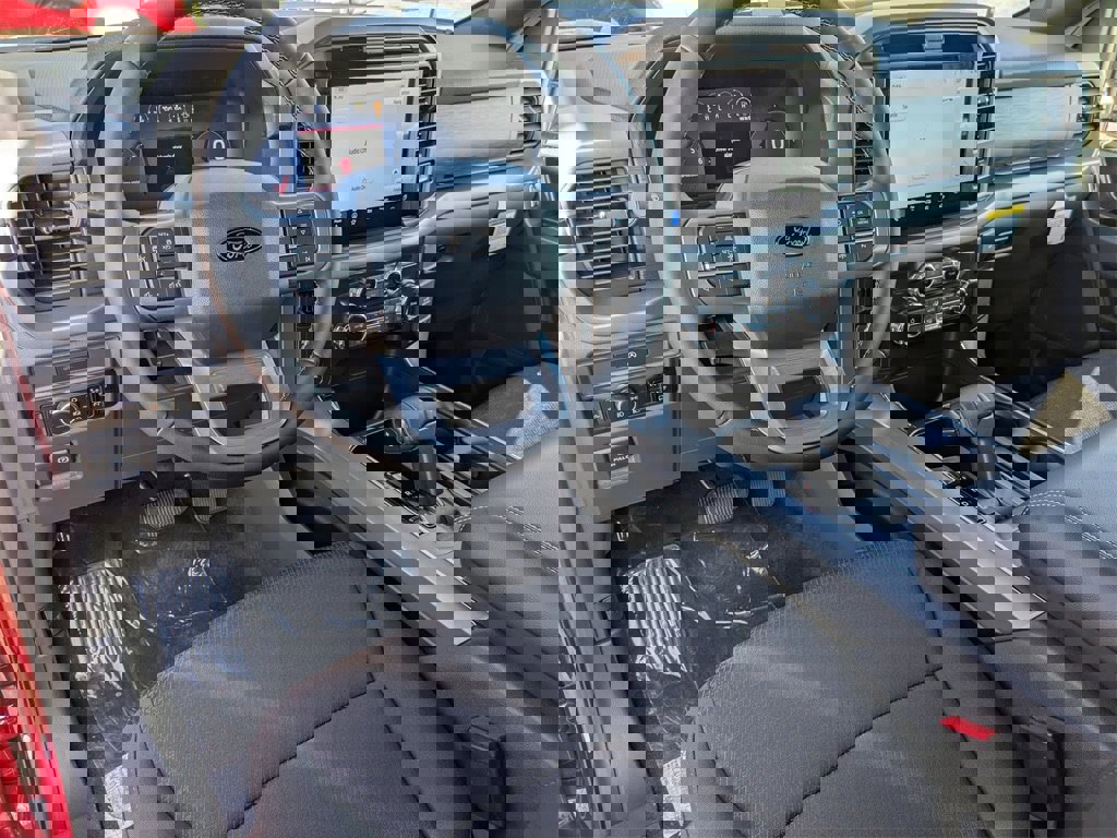 New 2025 Ford F150 XLT w/ Equipment Group 302A MID image 10