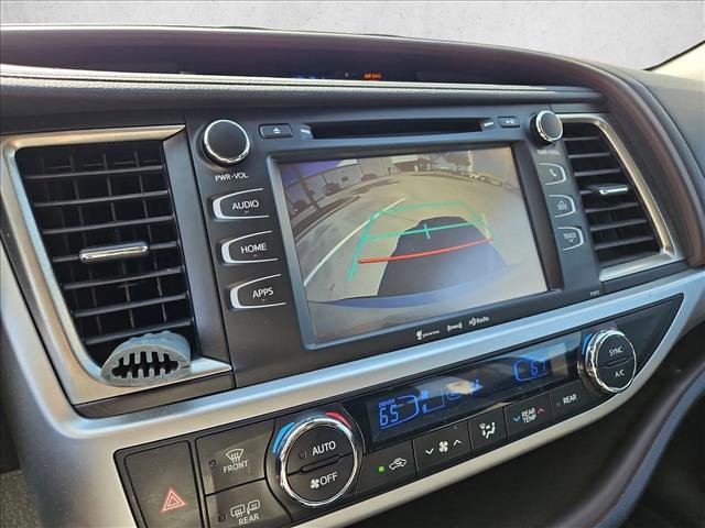 Certified 2019 Toyota Highlander Plus FWD image 13