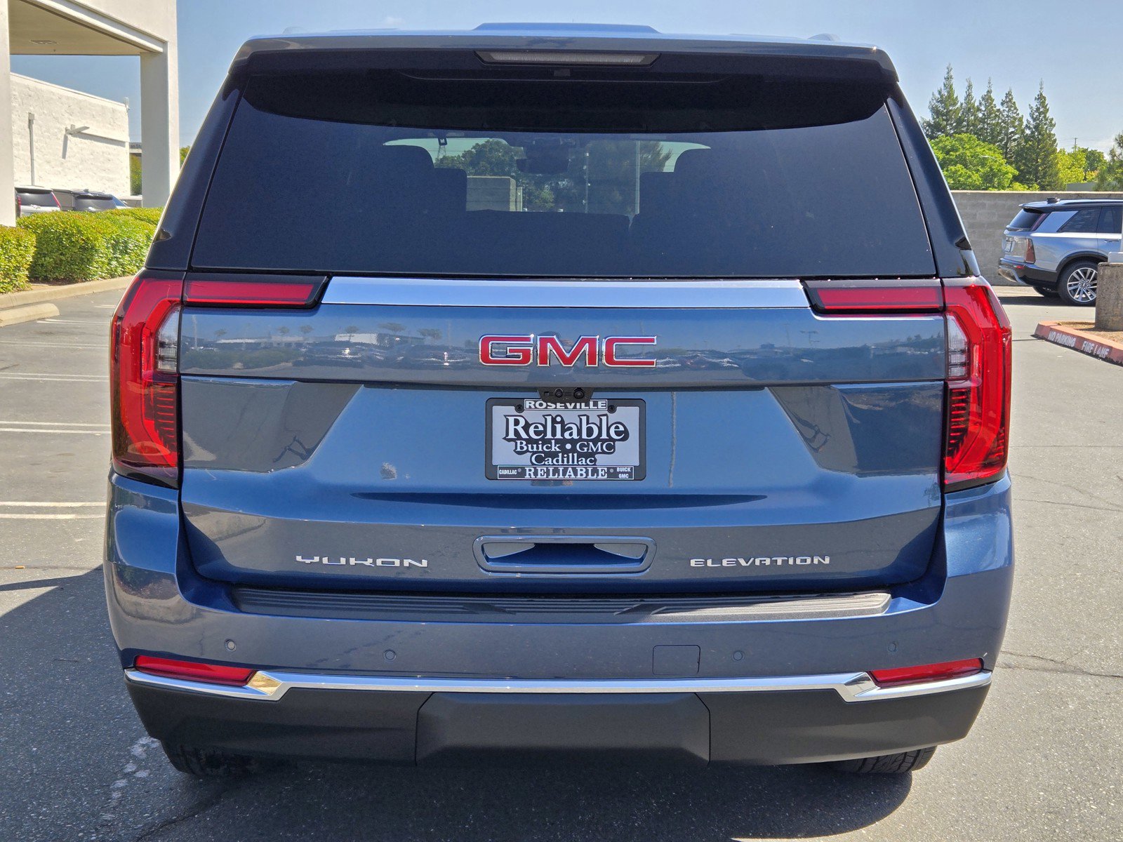 New 2026 GMC Yukon Elevation AWD/4WD image 5