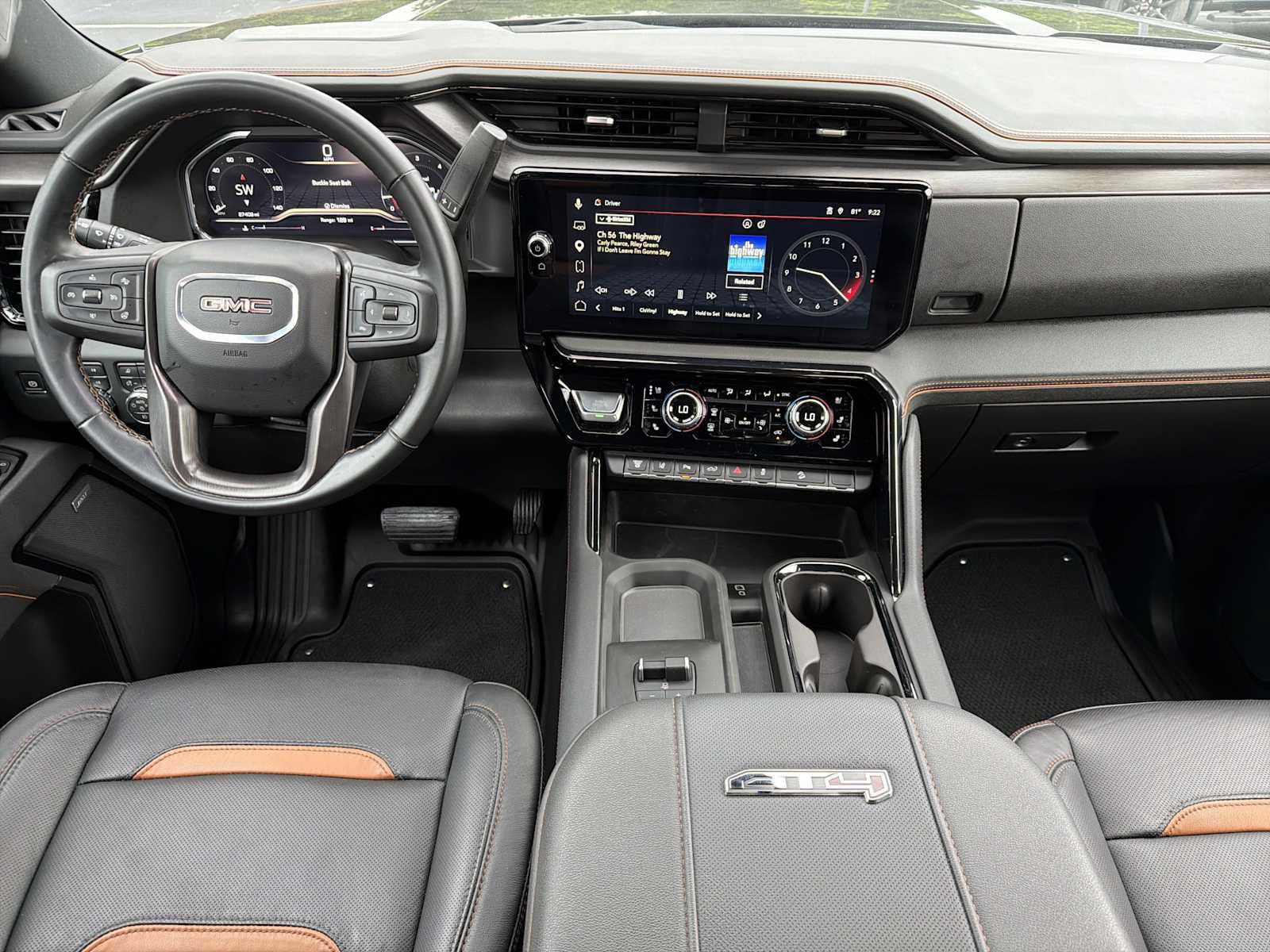 Used 2025 GMC Sierra 2500 AT4 w/ AT4 Premium Plus Package AWD/4WD video 2