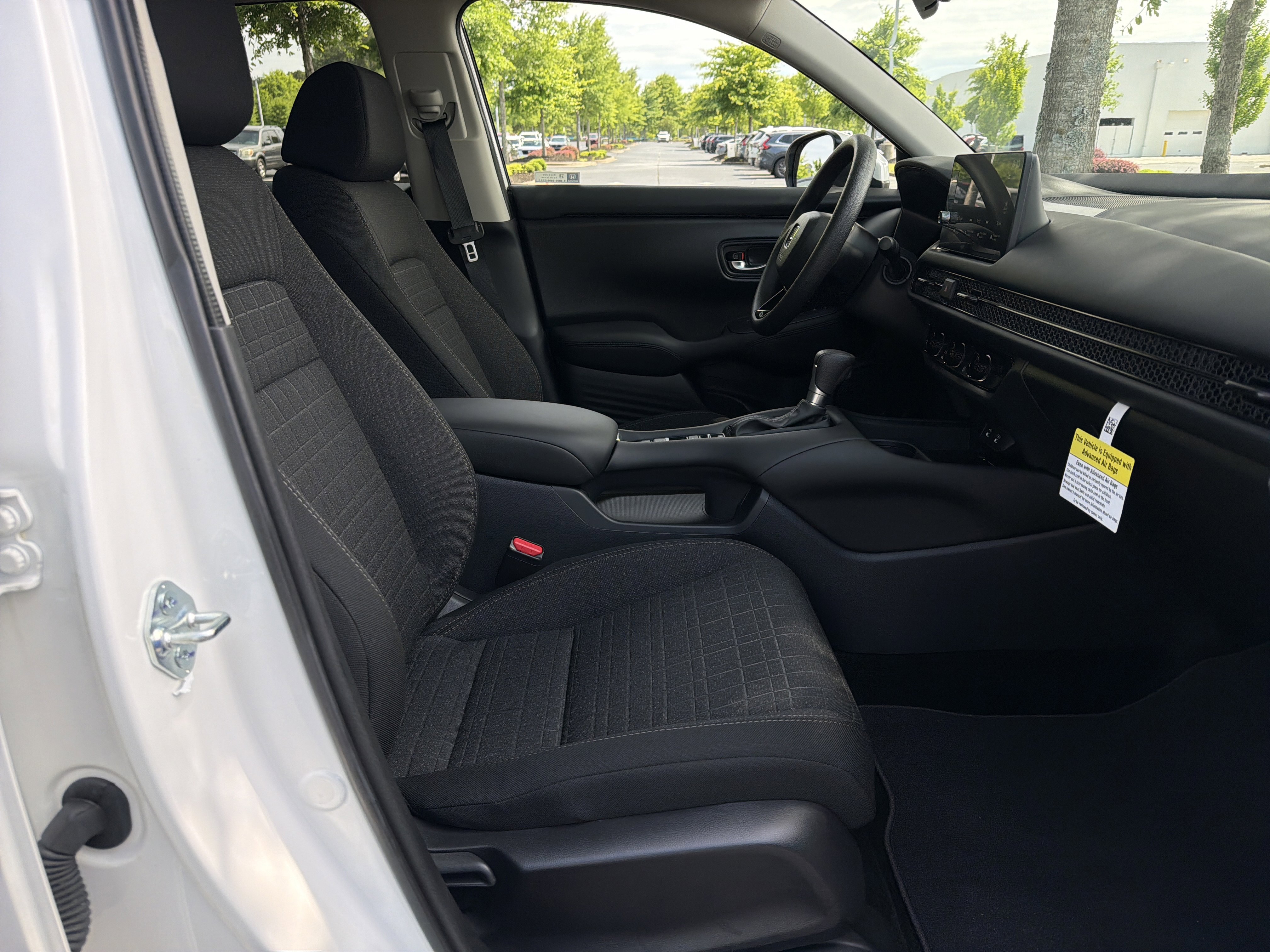 Certified 2026 Honda HR-V LX image 31