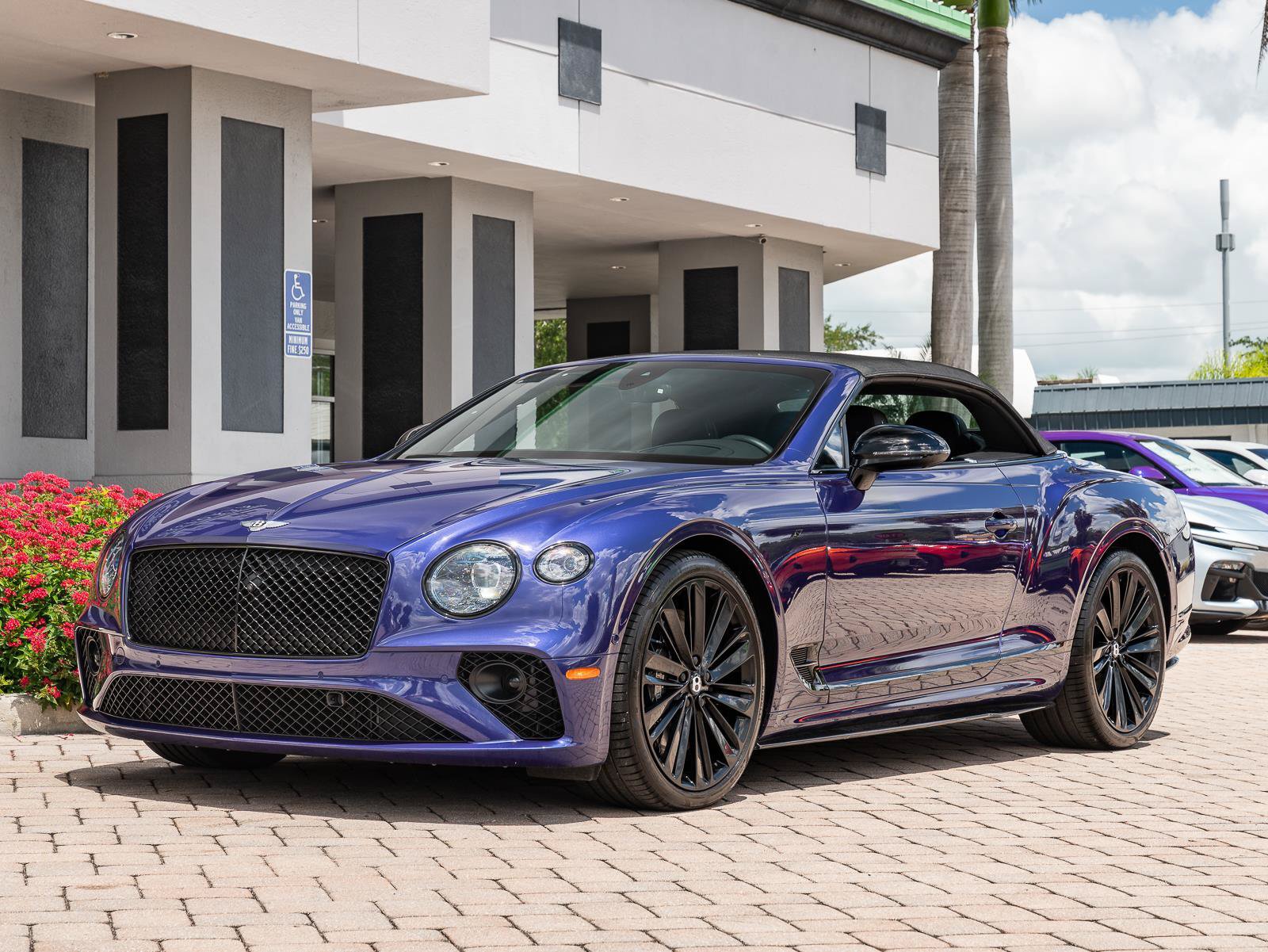 Used 2023 Bentley Continental GT S AWD/4WD image 28