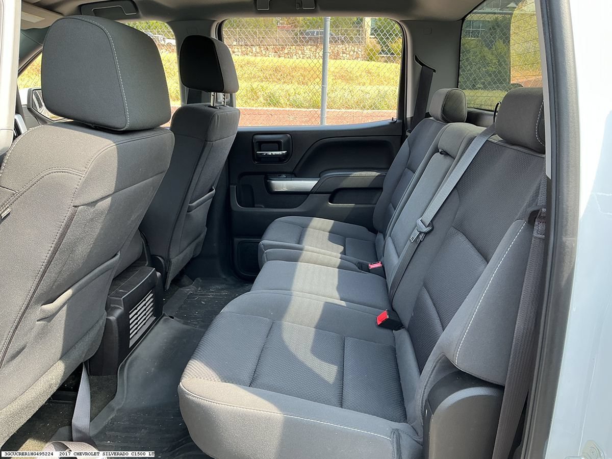 Used 2017 Chevrolet Silverado 1500 LT w/ LT Eassist Package RWD image 9