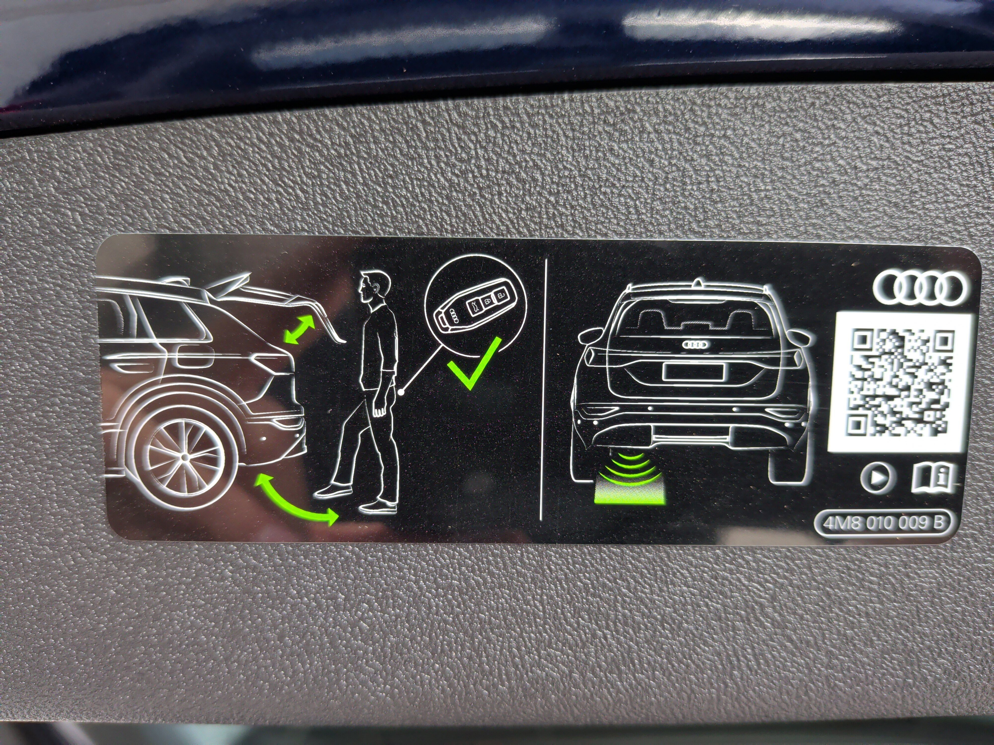 Used 2025 Audi Q5 Premium w/ Convenience Package image 31