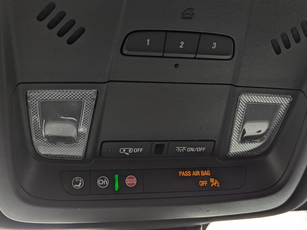 Used 2022 Chevrolet Blazer RS FWD image 27