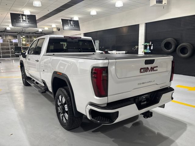 Used 2024 GMC Sierra 3500 Denali w/ Denali Reserve Package AWD/4WD image 6