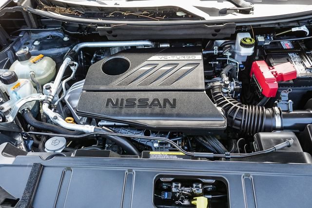 Used 2025 Nissan Rogue SV FWD image 28