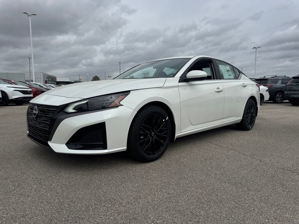 New 2026 Nissan Altima 2.5 SV w/ SV Special Edition Package FWD image 2