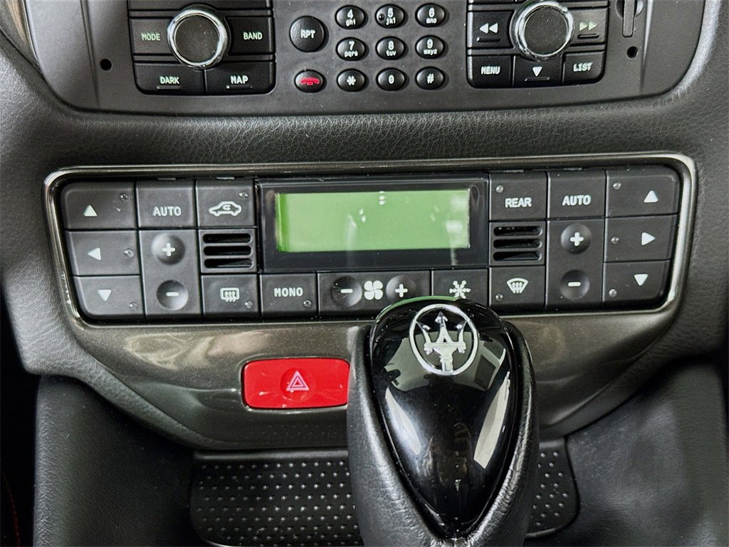 Used 2013 Maserati GranTurismo Sport image 15