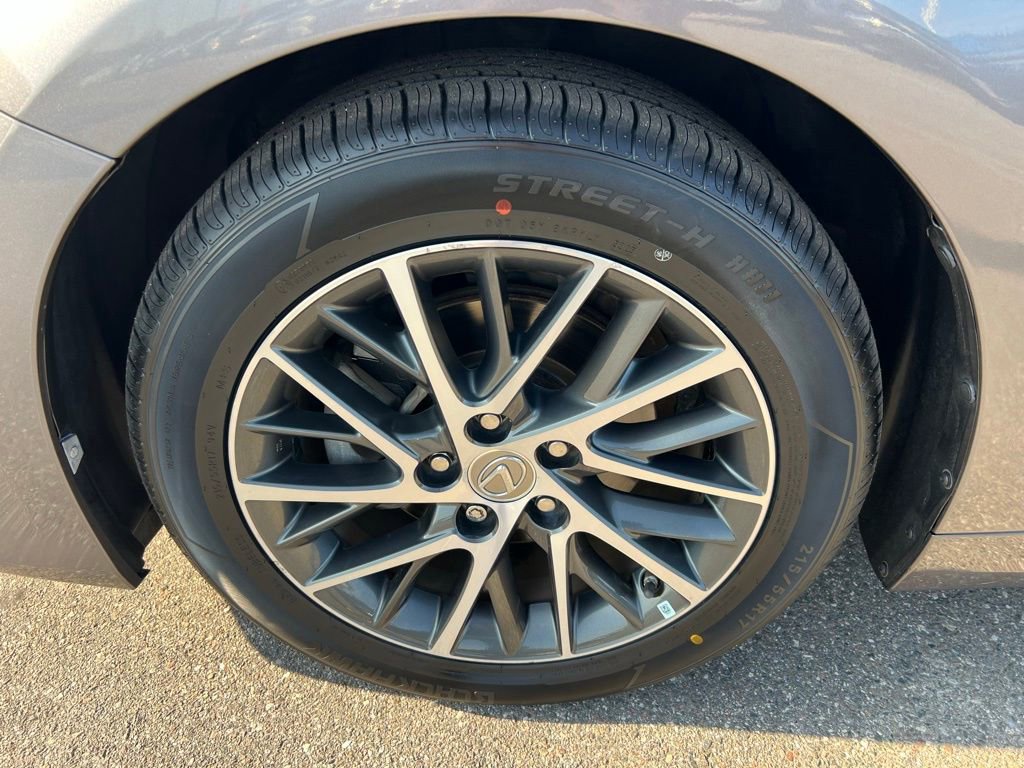 Used 2017 Lexus ES 350 image 16