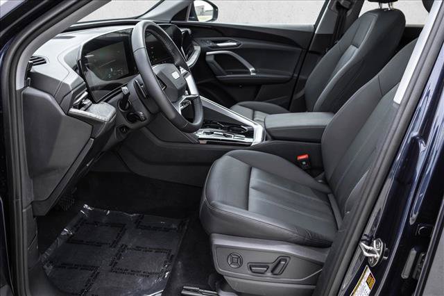Certified 2025 Audi Q5 Premium w/ Convenience Package AWD/4WD image 12