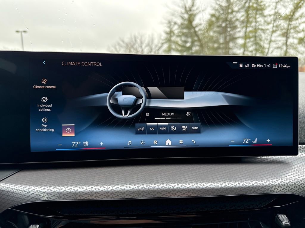 New 2026 BMW i4 xDrive40i AWD/4WD image 18