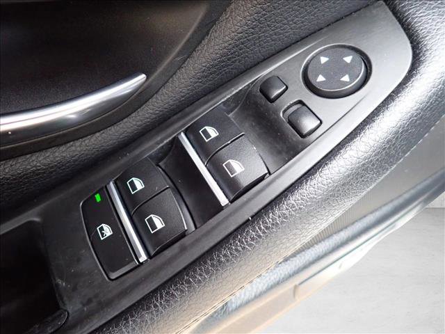 Used 2013 BMW 528i xDrive Sedan image 14