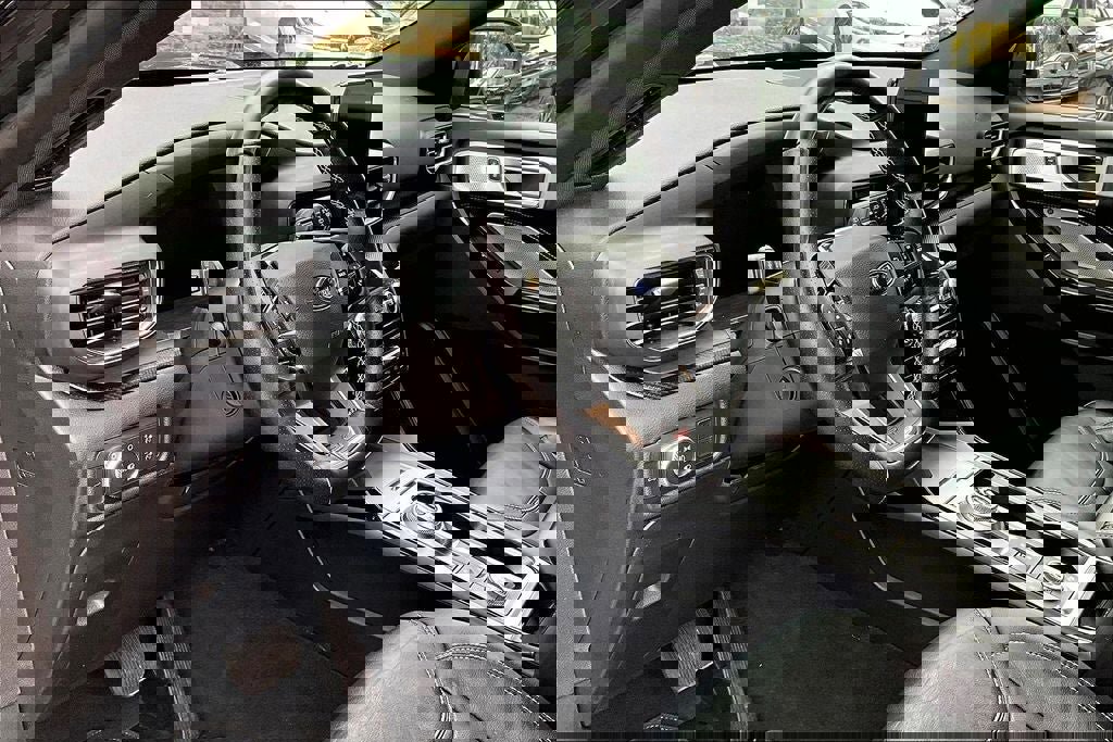 Used 2022 Ford Explorer ST w/ Equipment Group 401A image 14