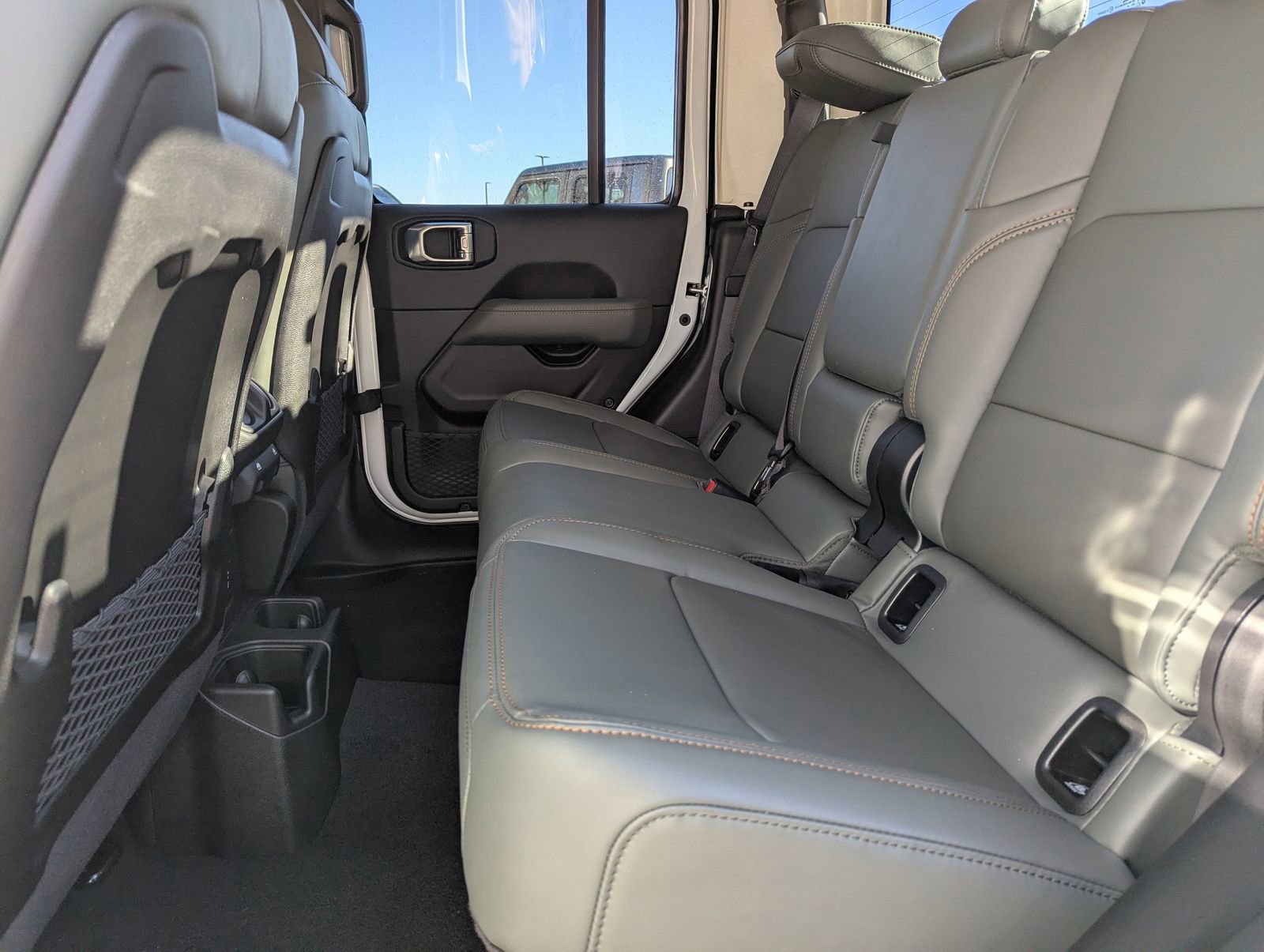 New 2026 Jeep Gladiator Mojave image 14