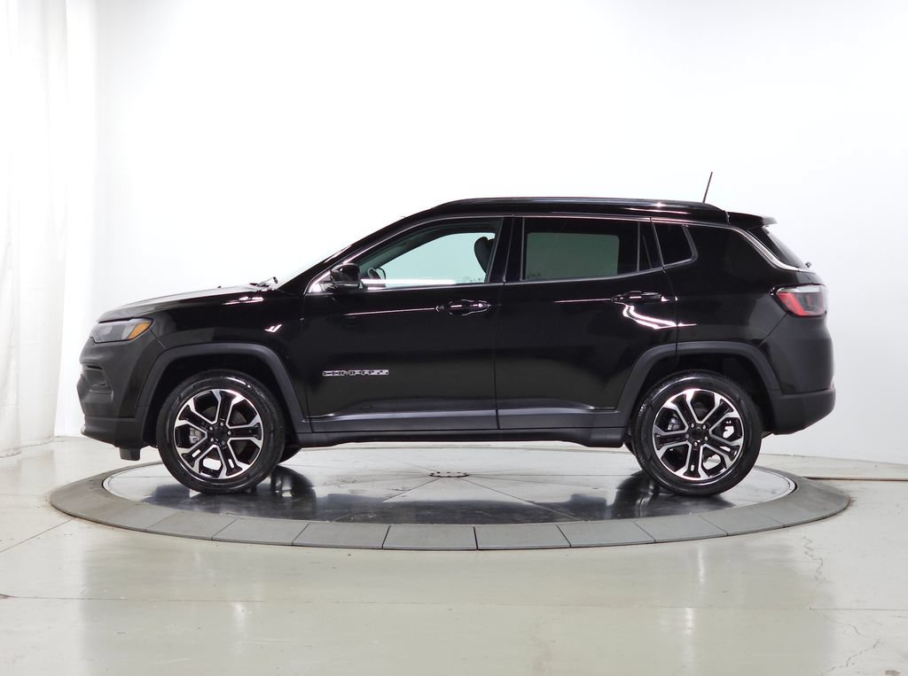 Used 2022 Jeep Compass Limited AWD/4WD image 4