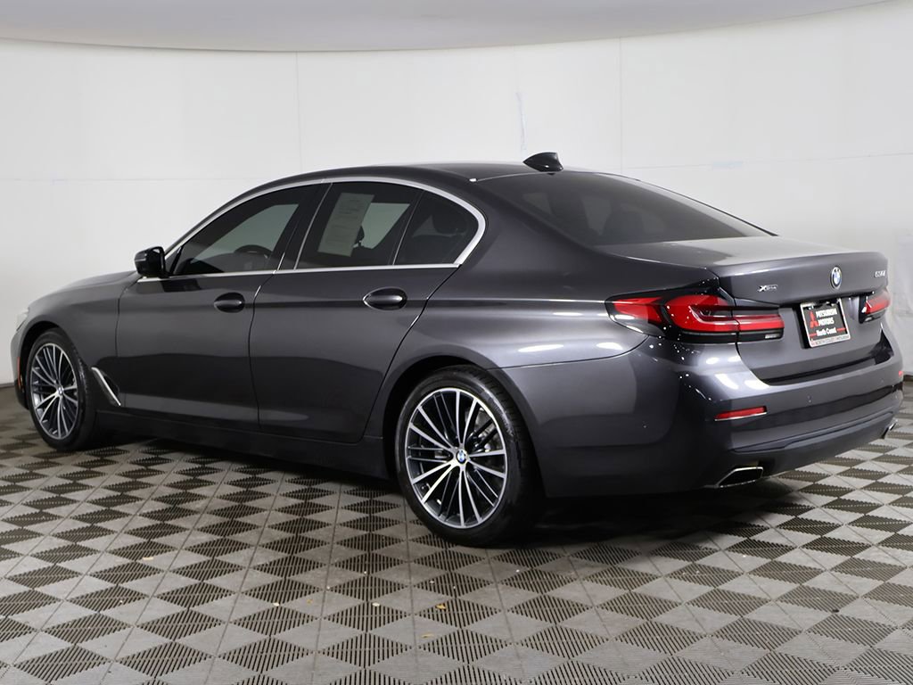 Used 2021 BMW 530i xDrive AWD/4WD image 10
