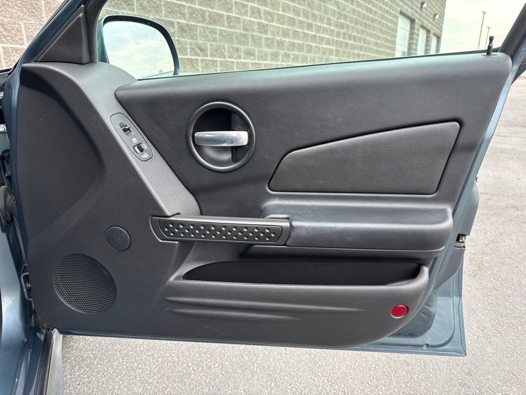 Used 2006 Pontiac Grand Prix w/ Security Package FWD image 24