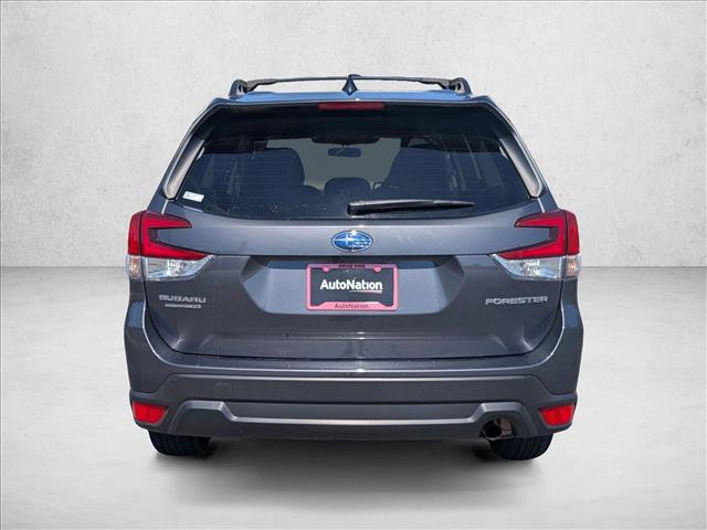 Used 2024 Subaru Forester Premium image 7