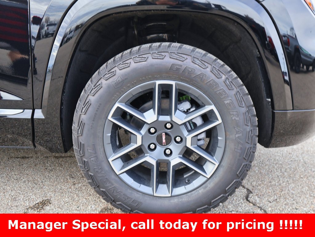 New 2026 GMC Terrain AT4 w/ Convenience Package III image 32