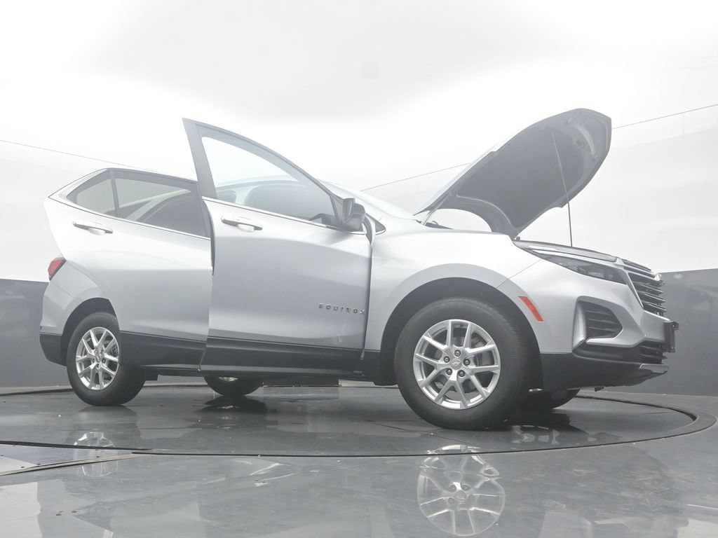 Used 2022 Chevrolet Equinox LT AWD/4WD image 56