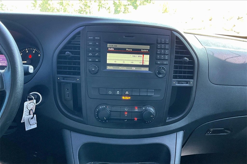 Used 2018 Mercedes-Benz Metris image 29