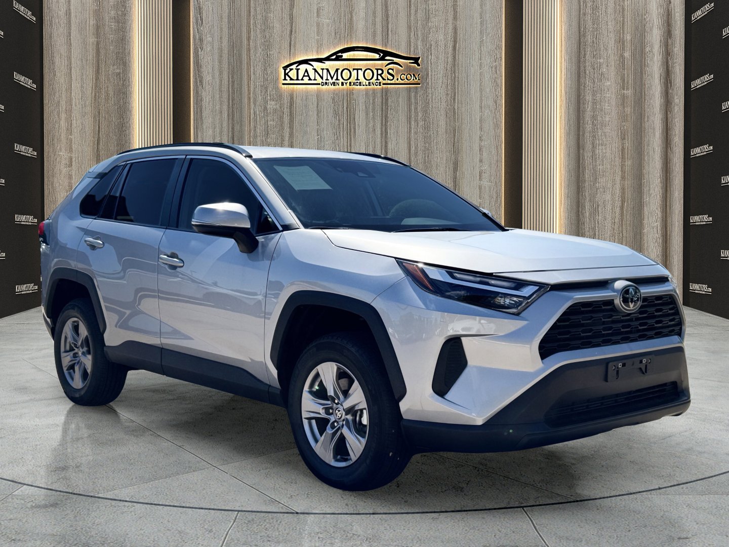 Used 2025 Toyota RAV4 XLE