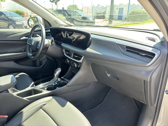 Used 2024 Buick Encore GX Sport Touring w/ Experience Buick Package FWD image 28