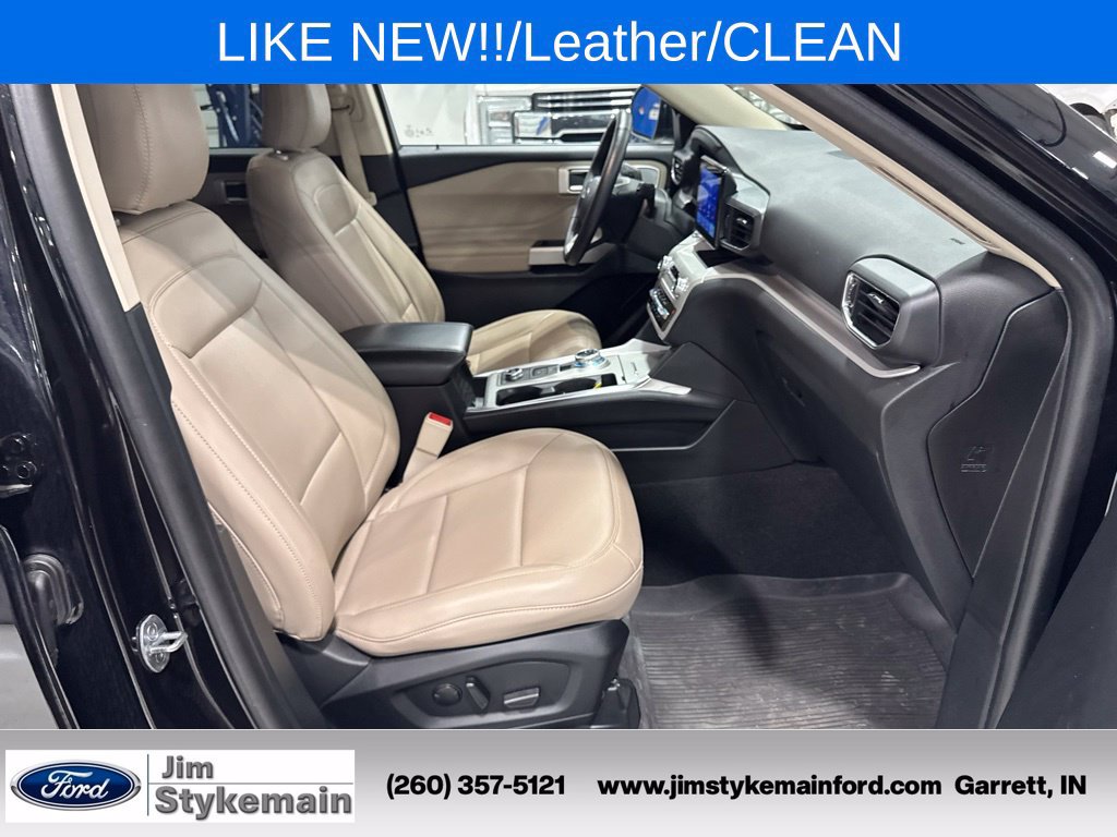 Used 2024 Ford Explorer XLT w/ Equipment Group 202A AWD/4WD image 17