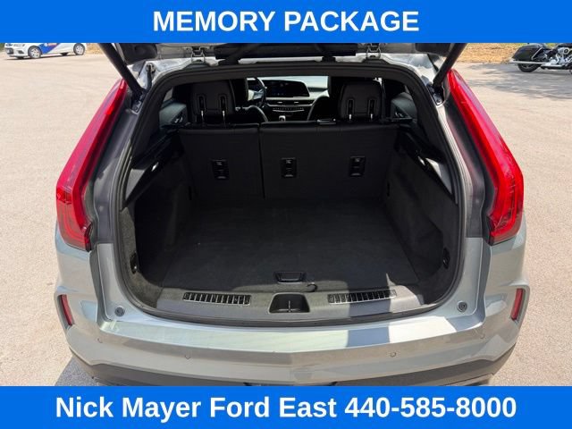 Used 2025 Cadillac XT4 Premium Luxury AWD/4WD image 34