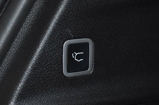 Used 2022 Chrysler Pacifica Pinnacle image 39