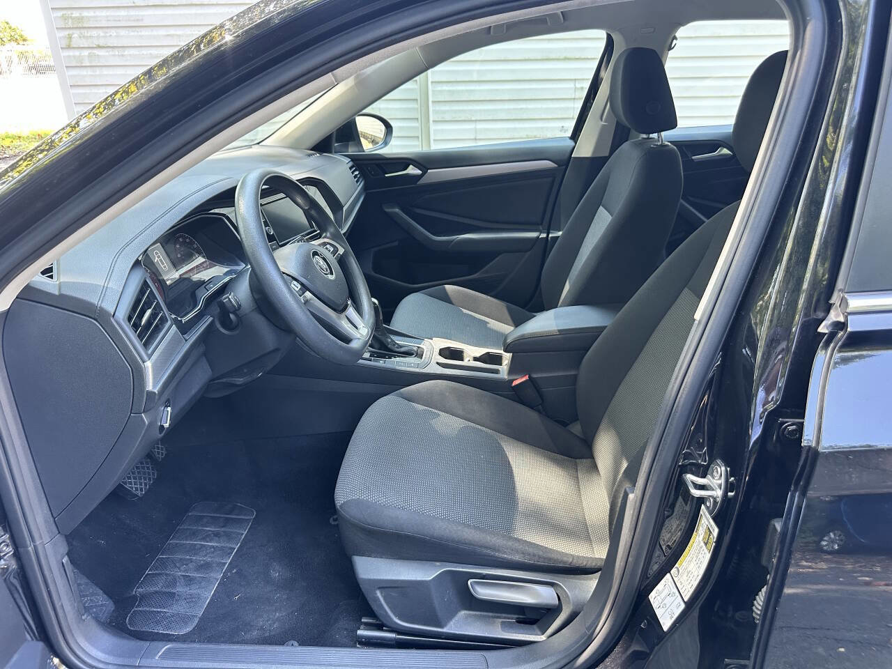 Used 2021 Volkswagen Jetta S FWD image 9