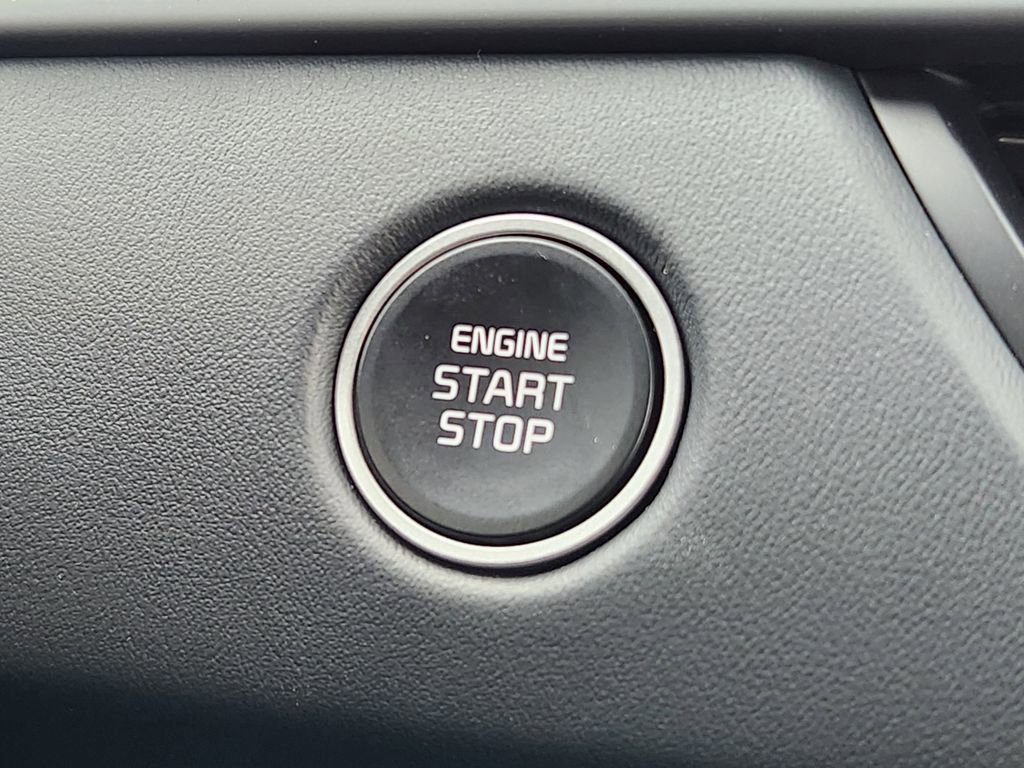 New 2026 Kia Seltos SX image 14