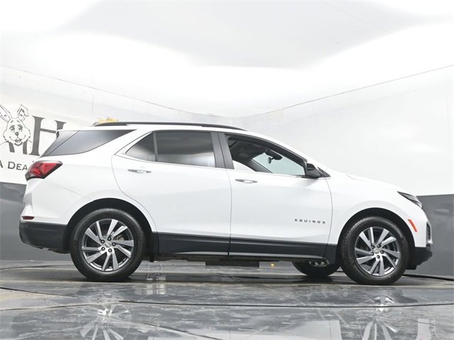 Used 2024 Chevrolet Equinox LT w/ LPO, Floor Liner Package image 52