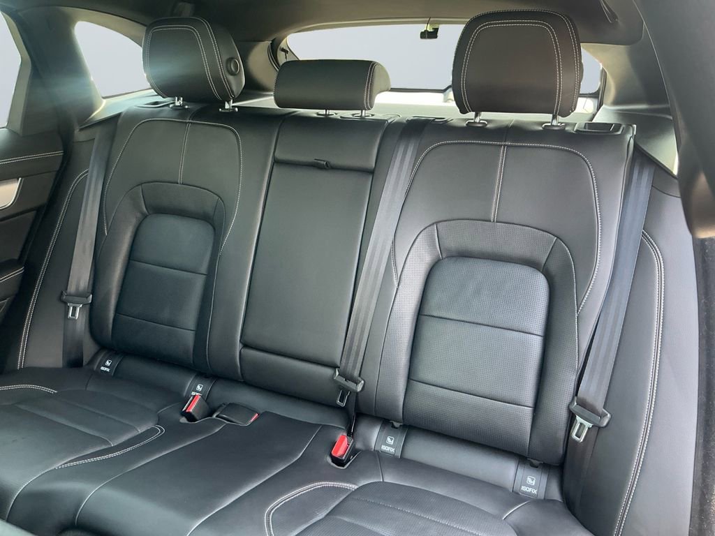 Used 2024 Jaguar F-PACE R-Dynamic S image 14