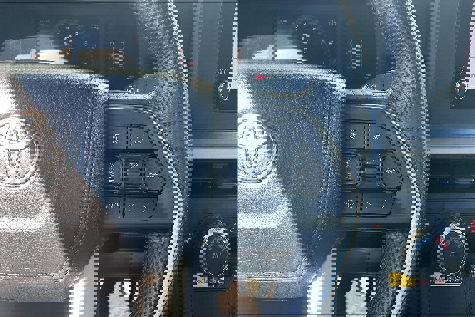 Used 2024 Toyota Tacoma SR5 image 24