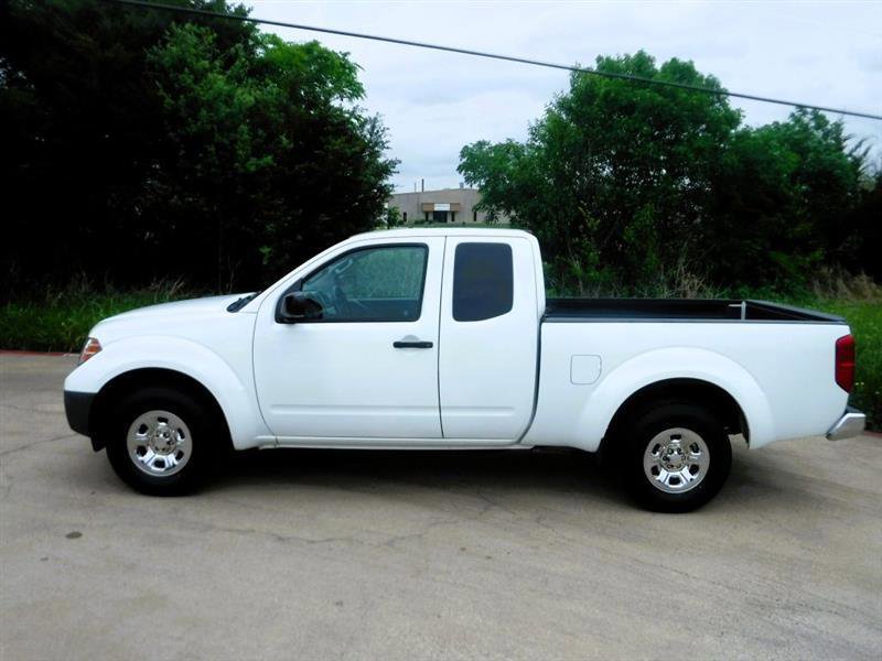 Used 2016 Nissan Frontier S RWD image 11
