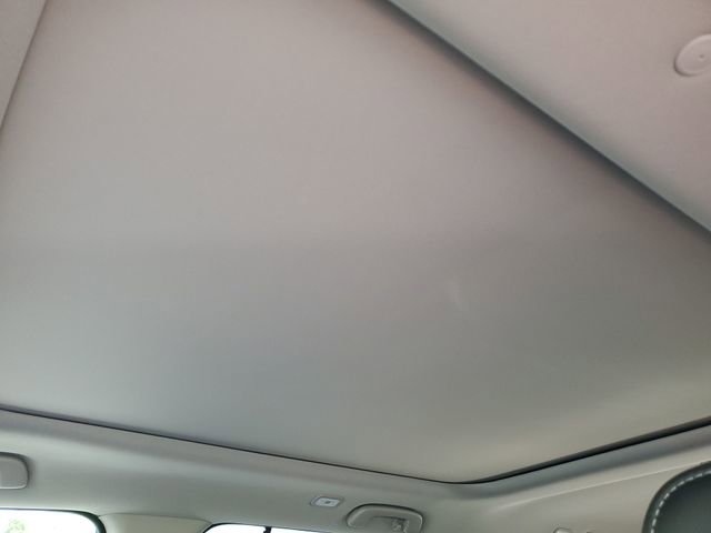 New 2025 Honda Pilot Touring image 38