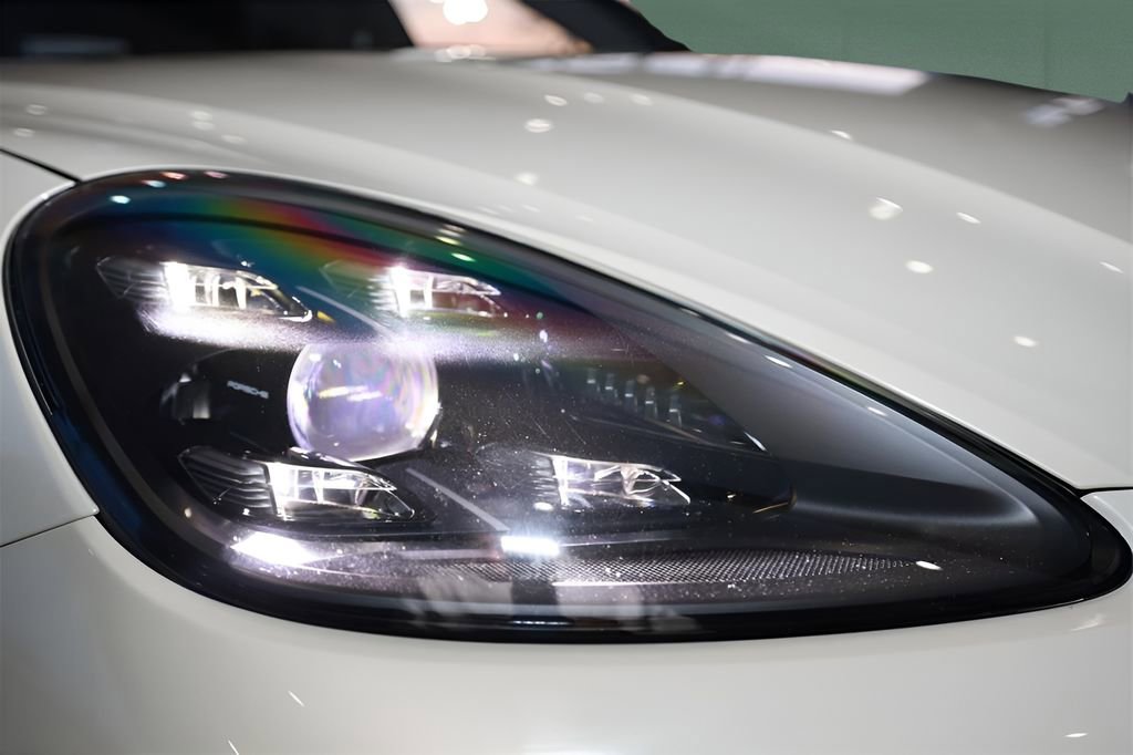 Used 2023 Porsche Cayenne Turbo GT image 44