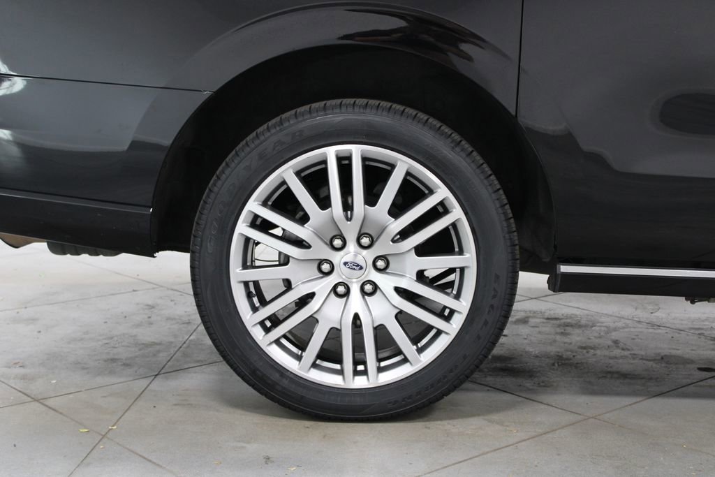 Certified 2023 Ford Expedition Max Platinum AWD/4WD image 14